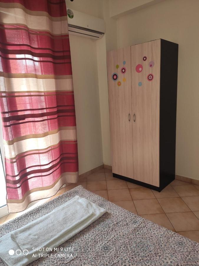 Kelesi Apartments Nea Kallikrateia Zewnętrze zdjęcie